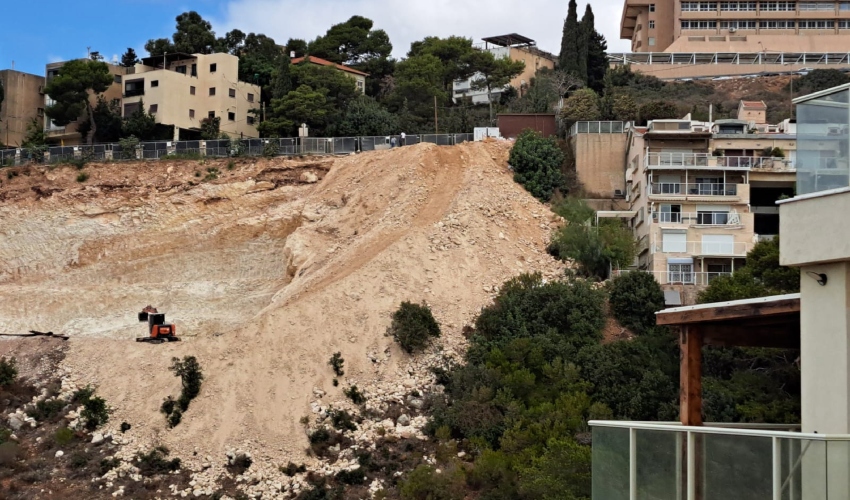 הדרדור סמוך לנחל אחוזה (צילום: איגוד ערים להגנת הסביבה)